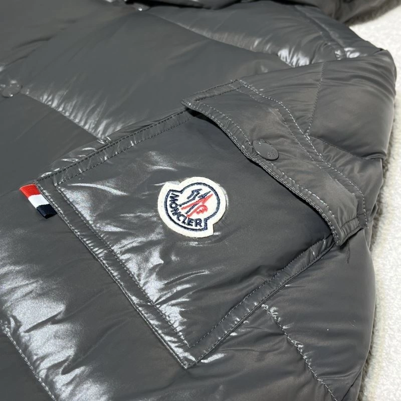 Supportive Moncler Down Jackets 145049