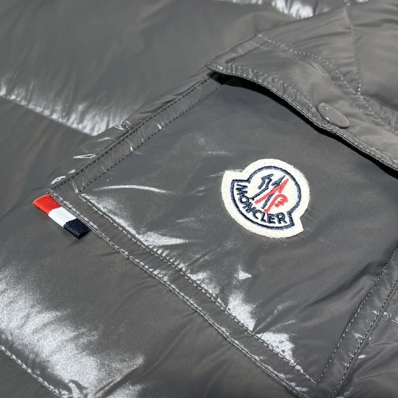 Supportive Moncler Down Jackets 145049