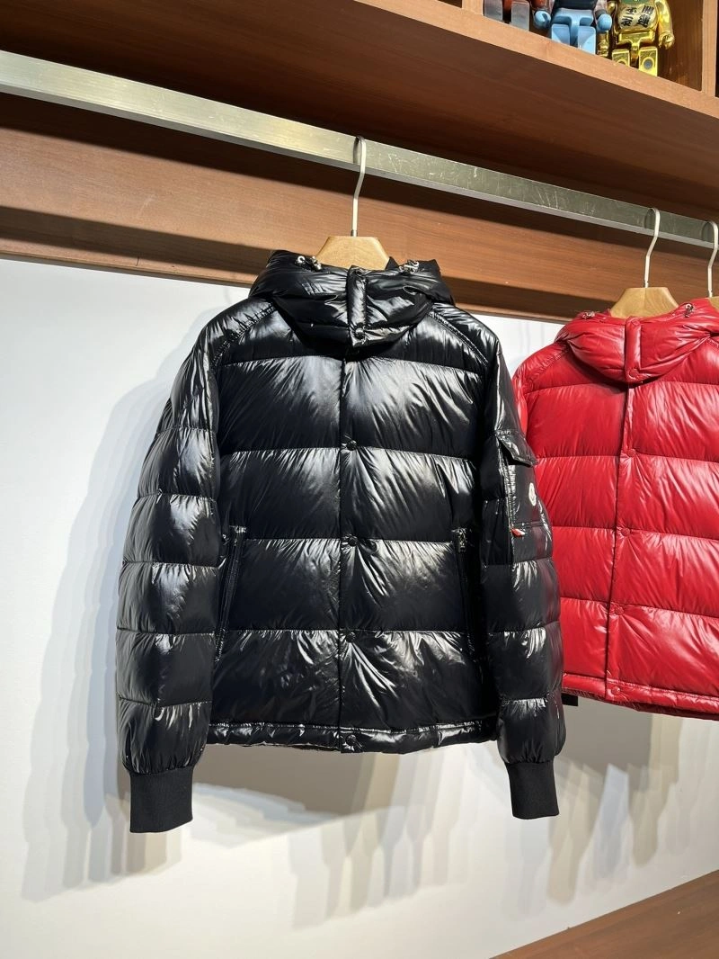 Moncler Down Jackets Sporty 145008