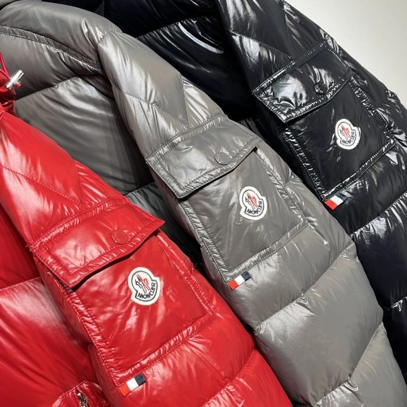 Moncler Down Jackets Sporty 145008