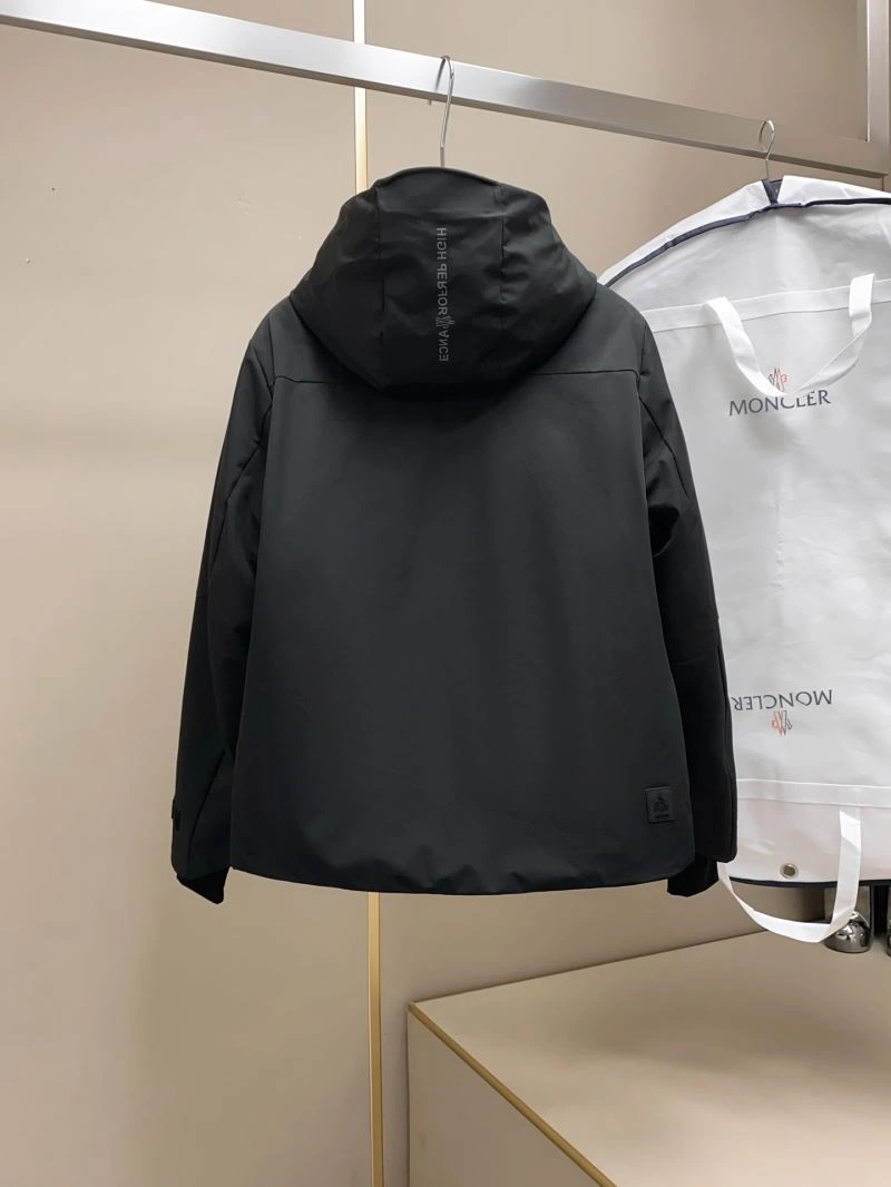 Moncler Down Jackets Versatile 144999