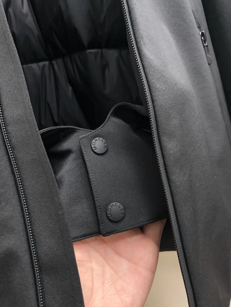Moncler Down Jackets TechFriendly 144995