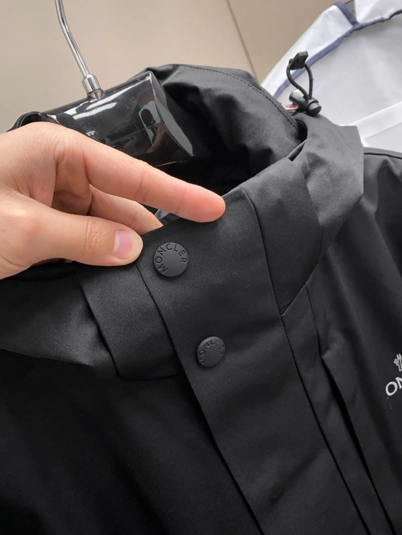 Moncler Down Jackets Upgraded 145003