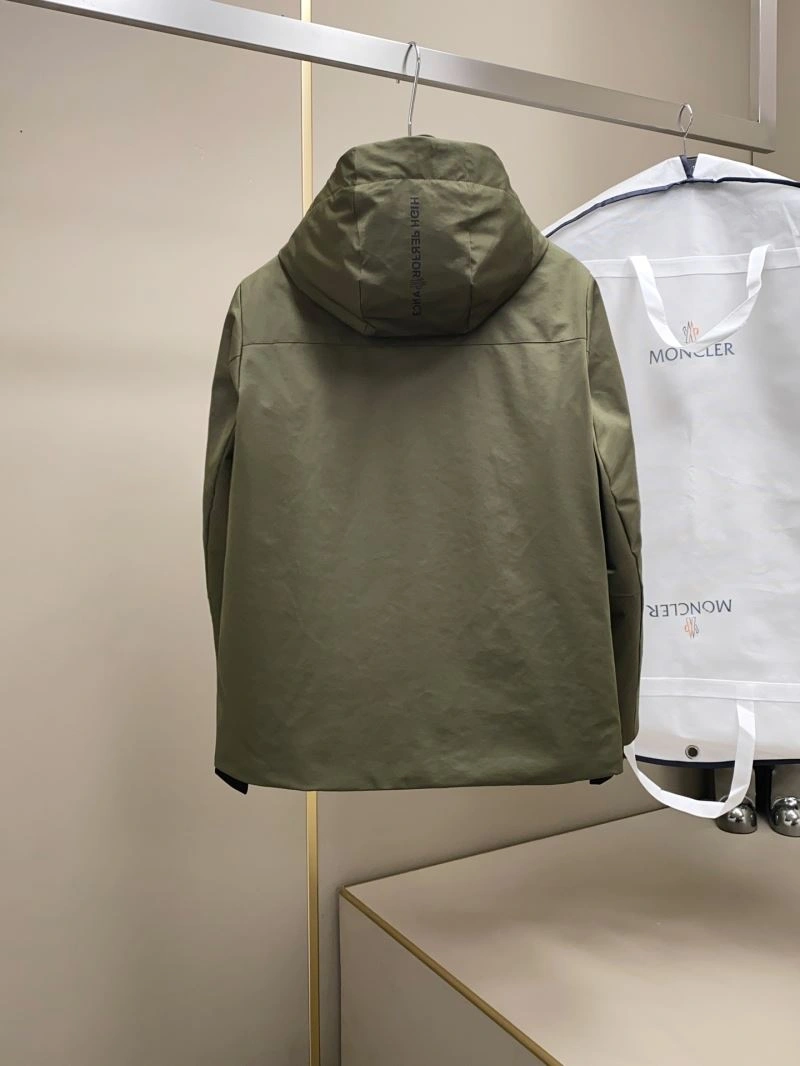 Trendsetting Moncler Down Jackets 144997