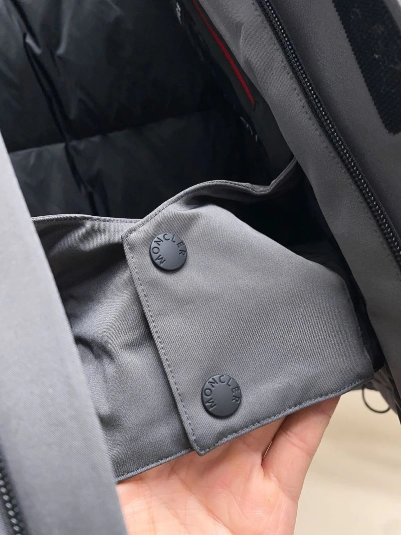 Moncler Down Jackets Refined 145002