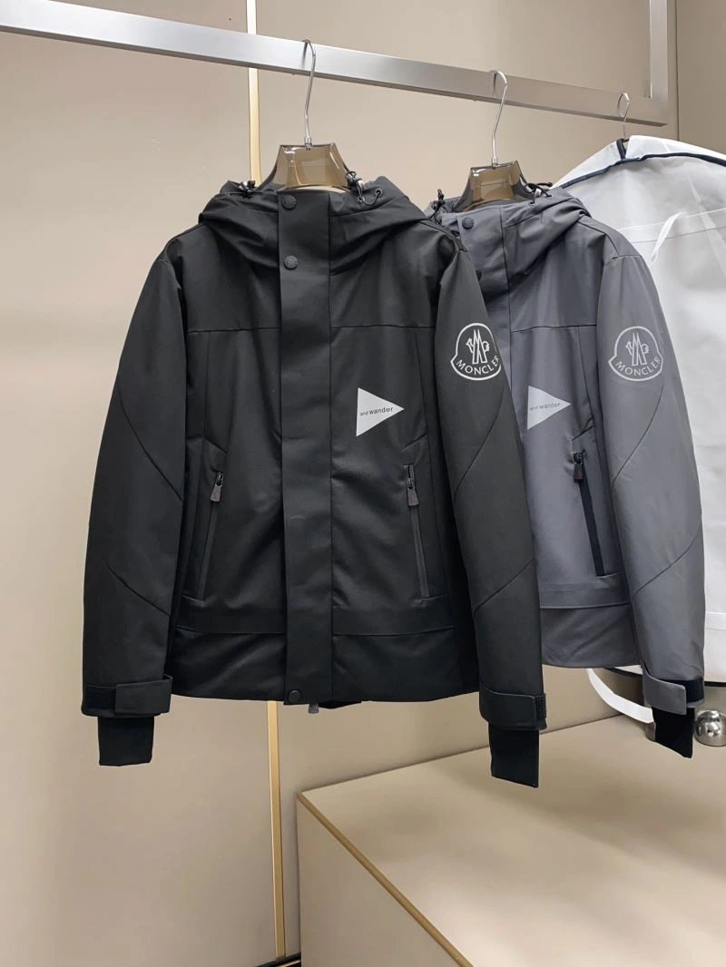 Moncler Down Jackets Practical 145001