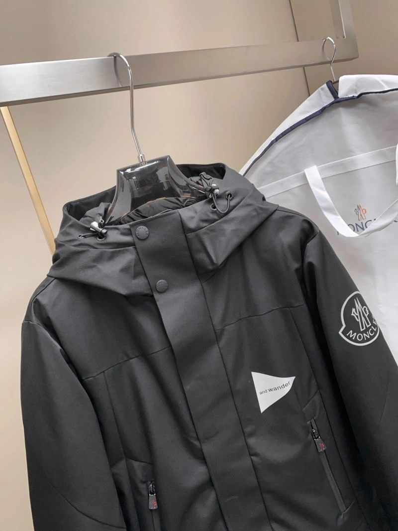 Moncler Down Jackets Practical 145001