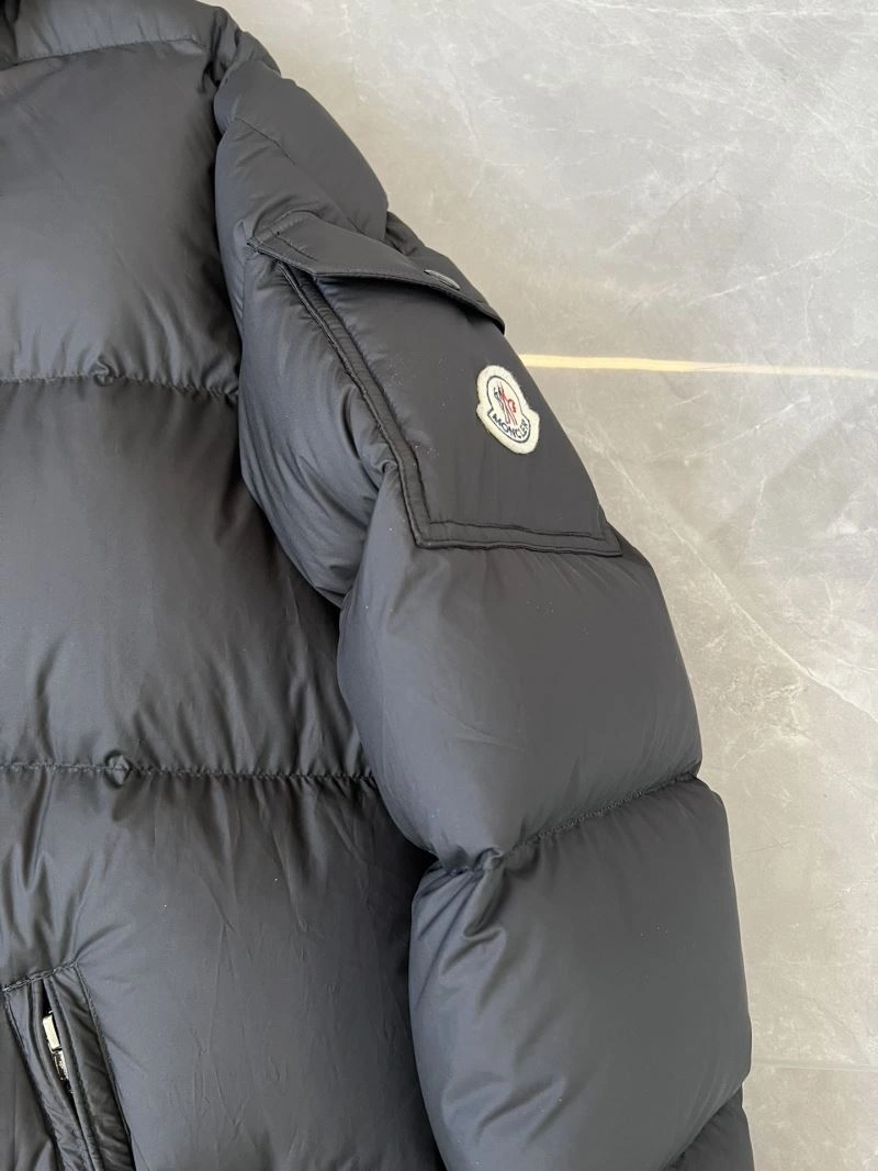 Flexible Moncler Down Jackets 144994