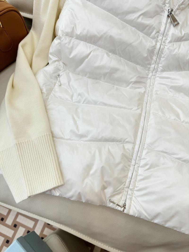 Moncler Down Jackets Neat 144975