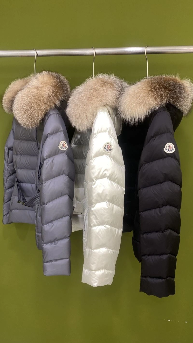 Trendsetting Moncler Down Jackets 144980