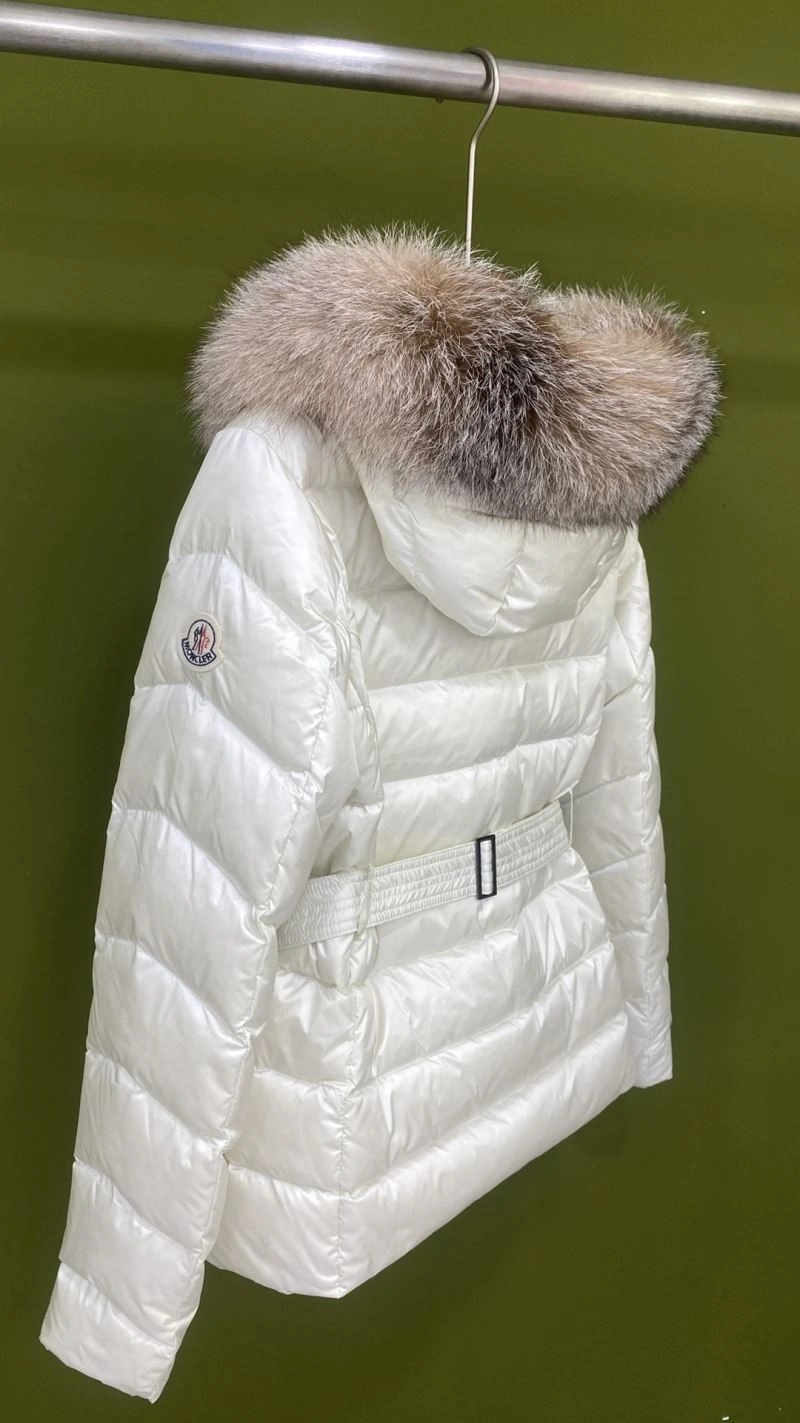 Trendsetting Moncler Down Jackets 144980