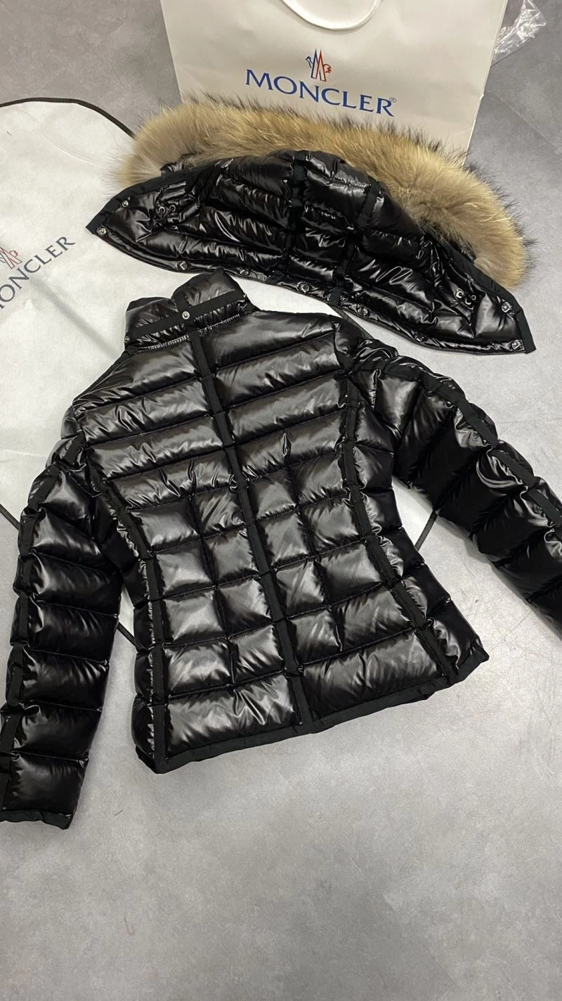 Cozy Moncler Down Jackets 144970