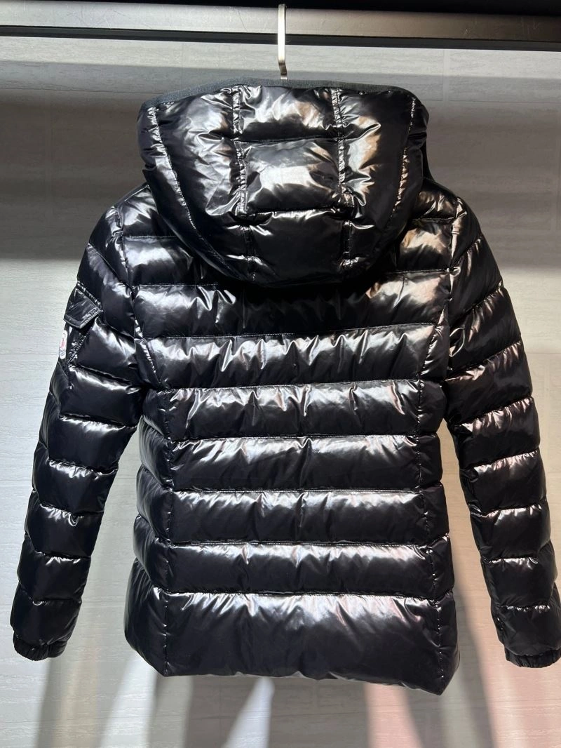 EyeCatching Moncler Down Jackets 144956