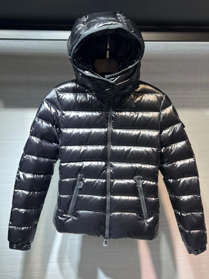 EyeCatching Moncler Down Jackets 144956