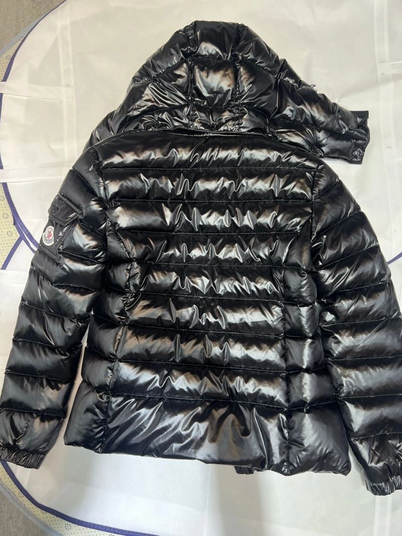 EyeCatching Moncler Down Jackets 144956