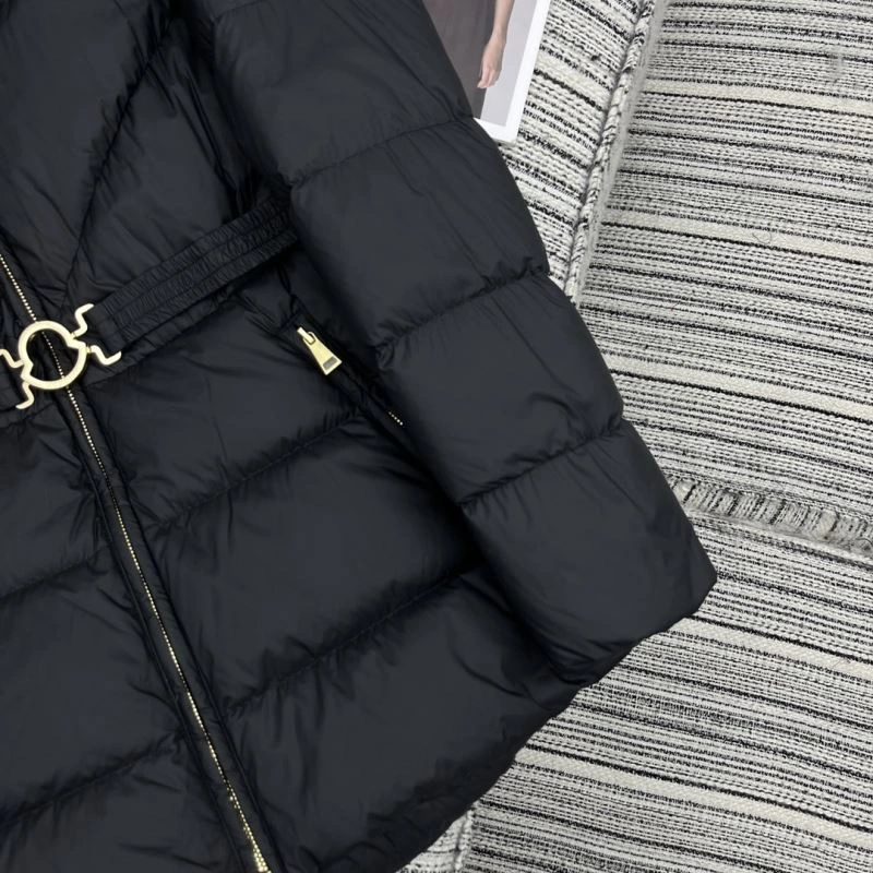 Timeless Moncler Down Jackets 144949