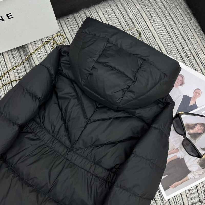 Timeless Moncler Down Jackets 144949