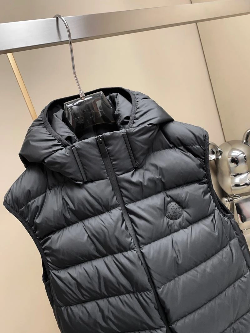 Lightweight Moncler Down Jackets 144950