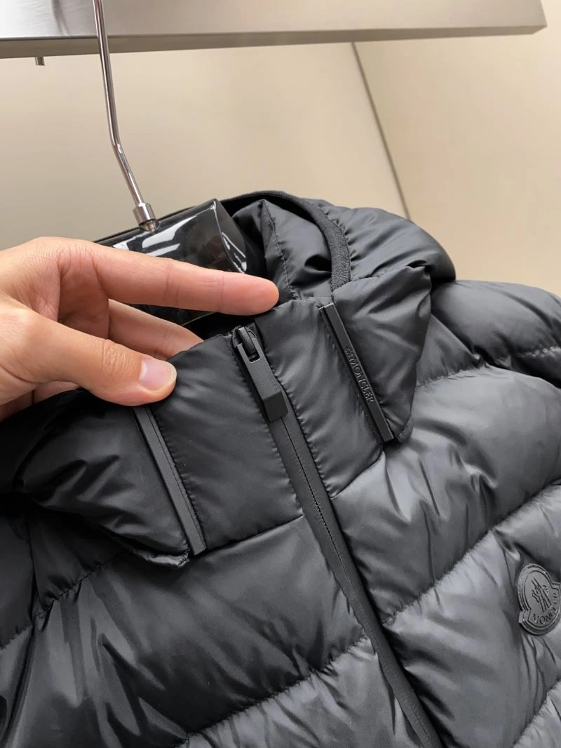 Lightweight Moncler Down Jackets 144950
