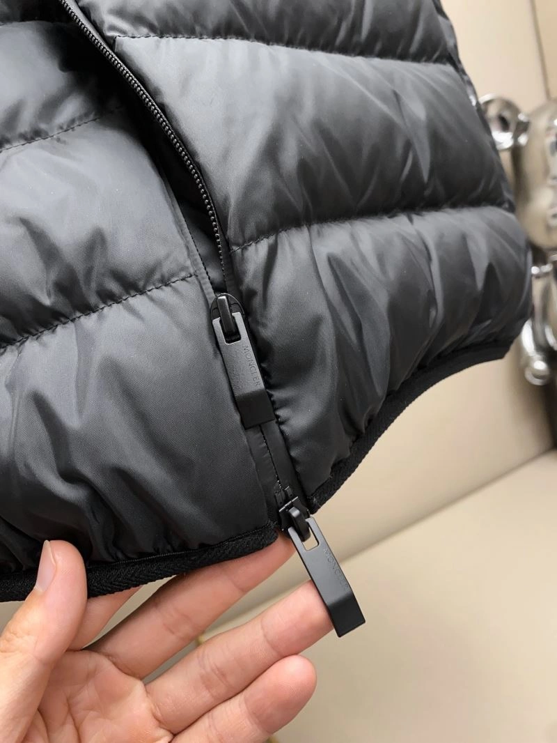 Lightweight Moncler Down Jackets 144950