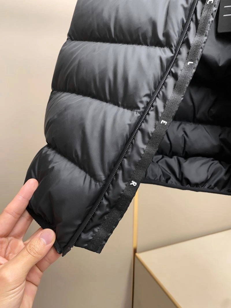 Lightweight Moncler Down Jackets 144950