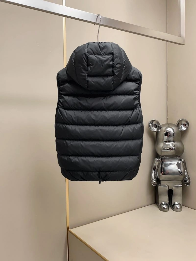 Lightweight Moncler Down Jackets 144950