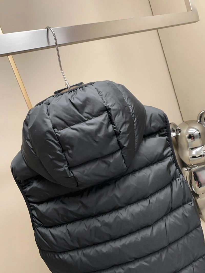 Lightweight Moncler Down Jackets 144950