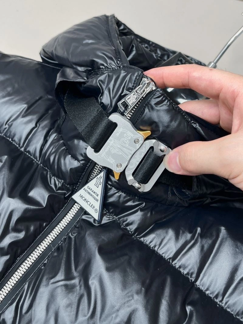 Chic Moncler Down Jackets 144943