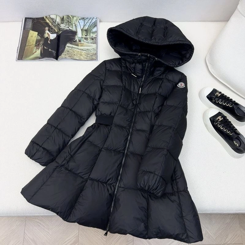 Moncler Down Jackets WaterResistant 144936