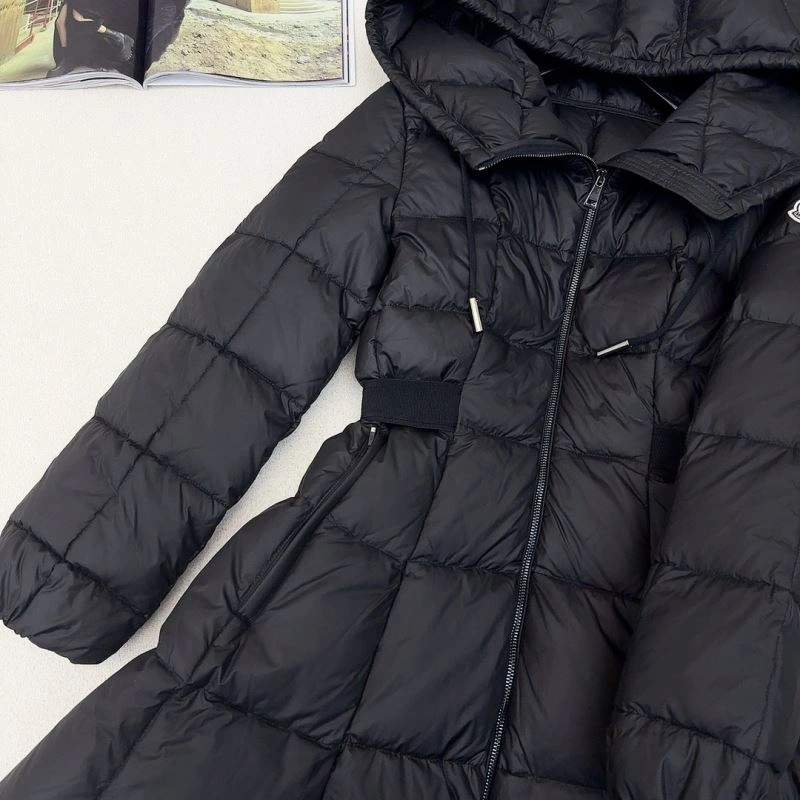 Moncler Down Jackets WaterResistant 144936