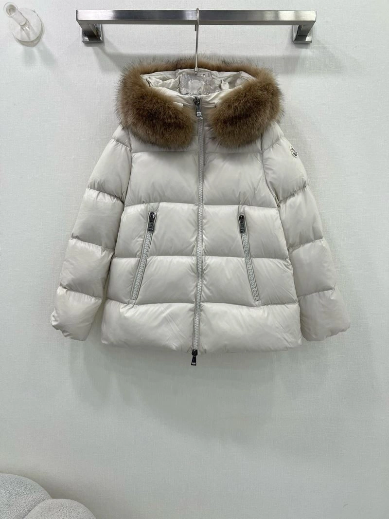 Moncler Down Jackets MultiPurpose 144955