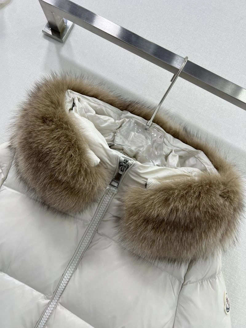 Moncler Down Jackets MultiPurpose 144955