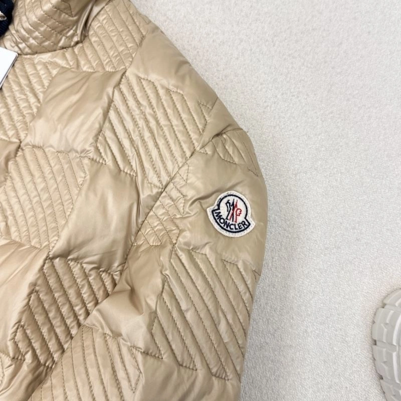 Moncler Down Jackets Original 144938