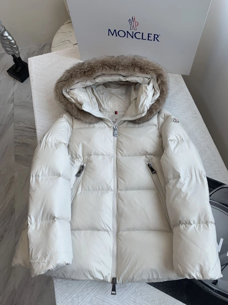 RelaxedFit Moncler Down Jackets 144937