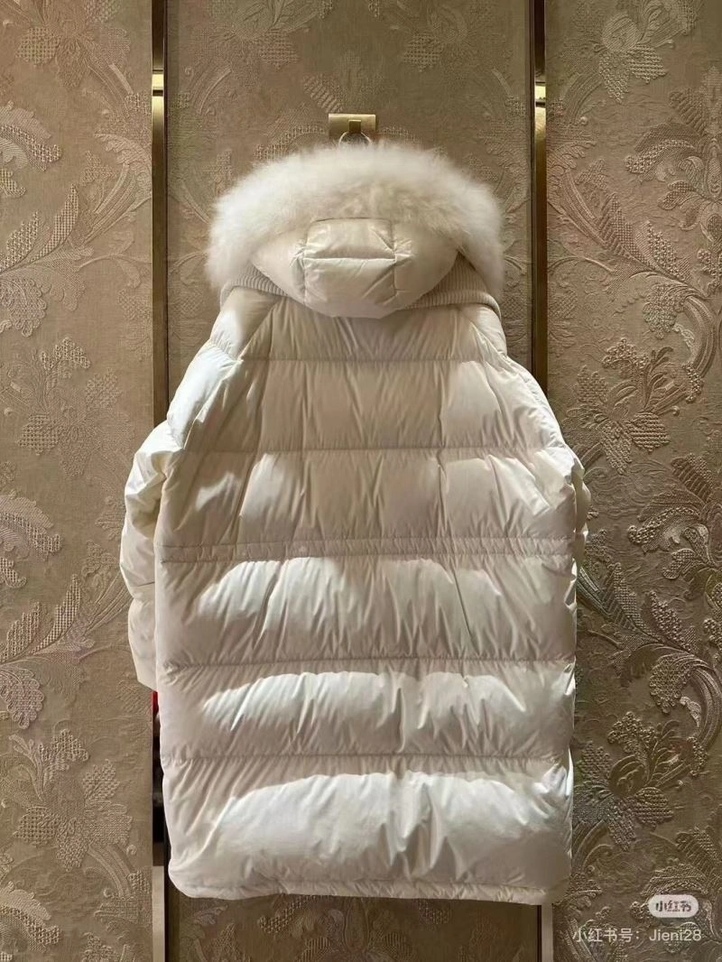 Moncler Down Jackets TravelReady 144932