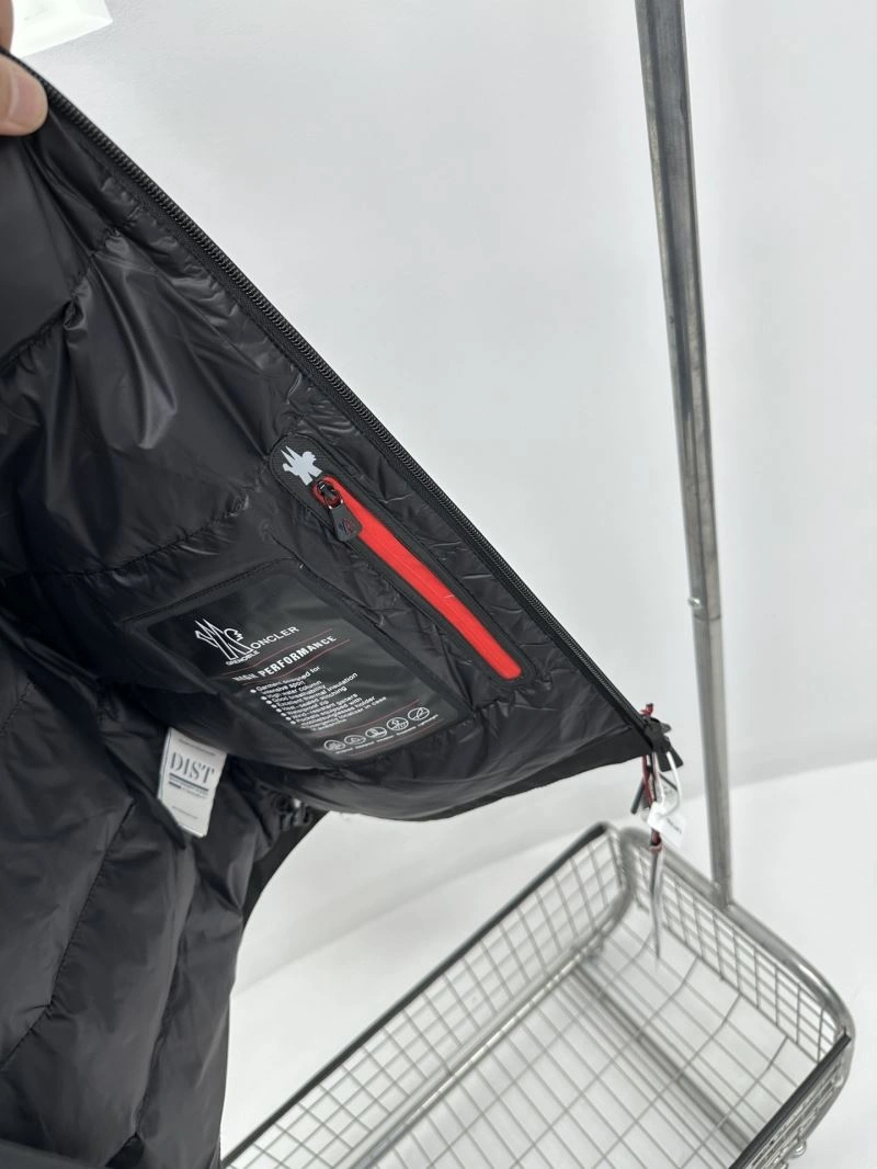 DailyWear Moncler Down Jackets 144920