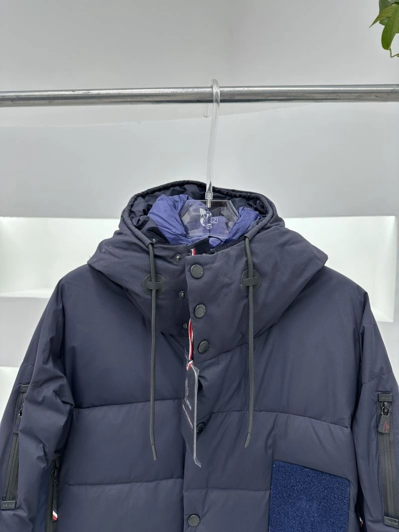 Moncler Down Jackets Fashionable 144908