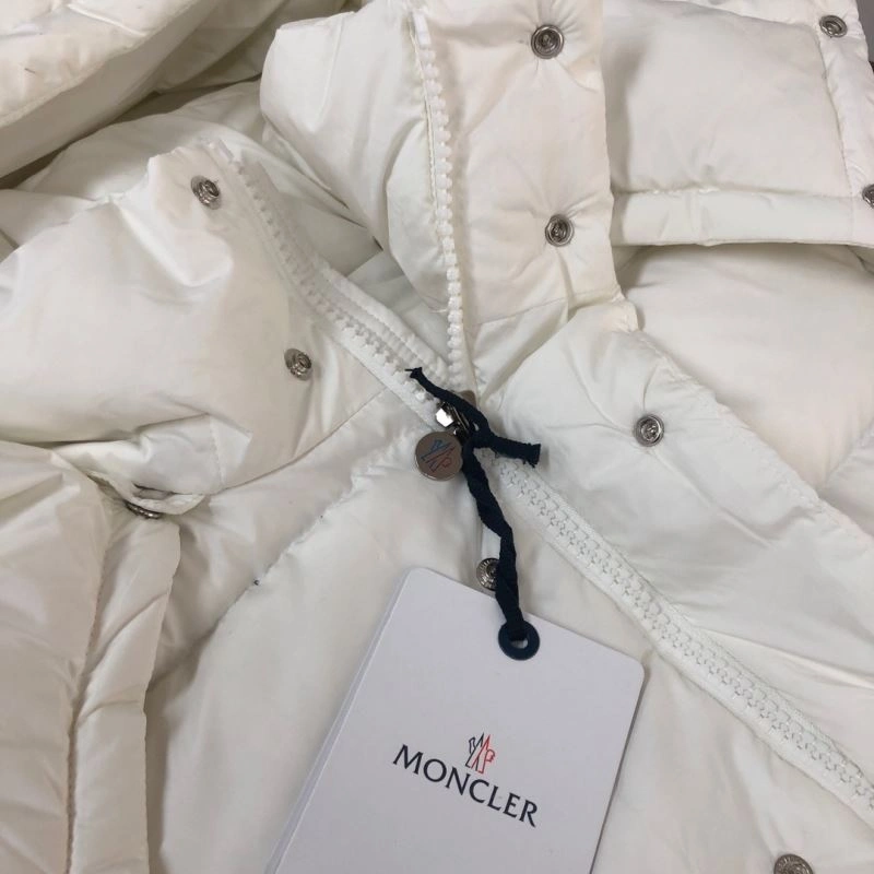 Moncler Down Jackets Lightweight 144913
