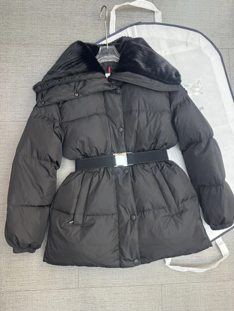 WellDesigned Moncler Down Jackets 144917