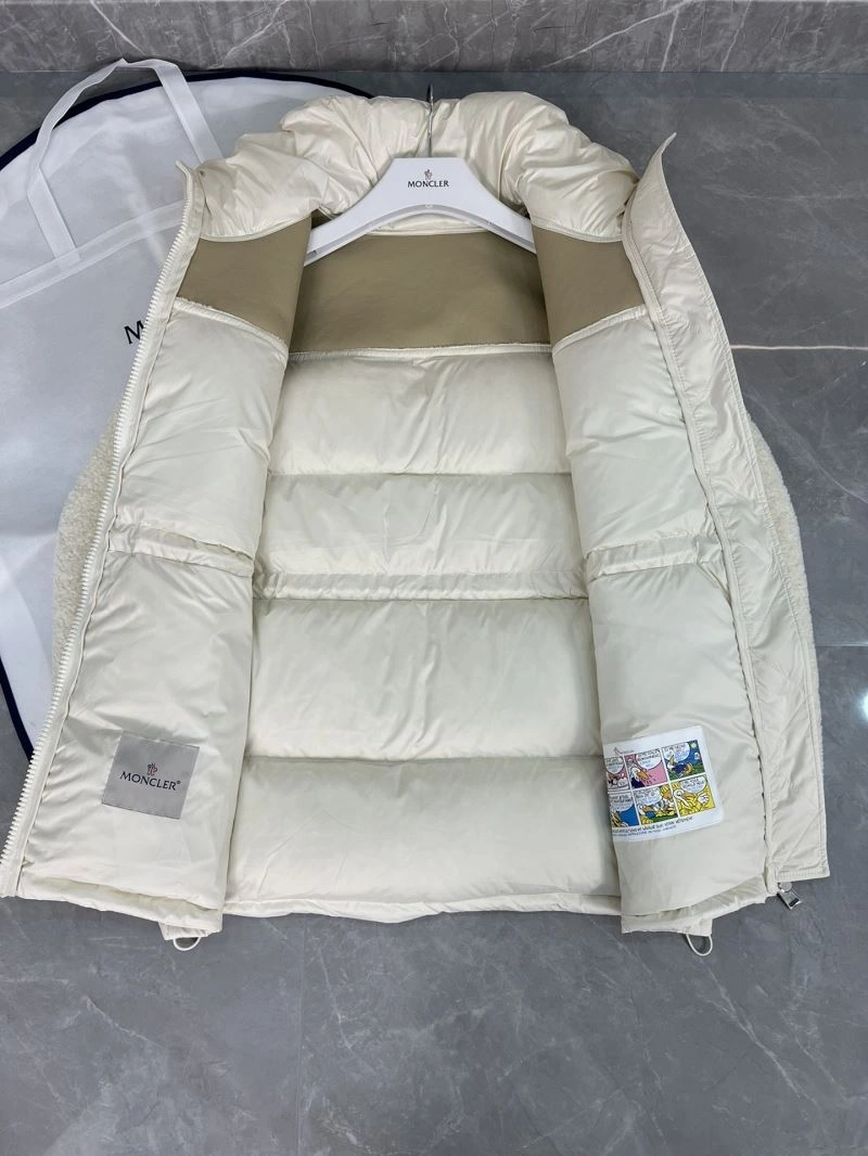 Moncler Down Jackets Functional 144906