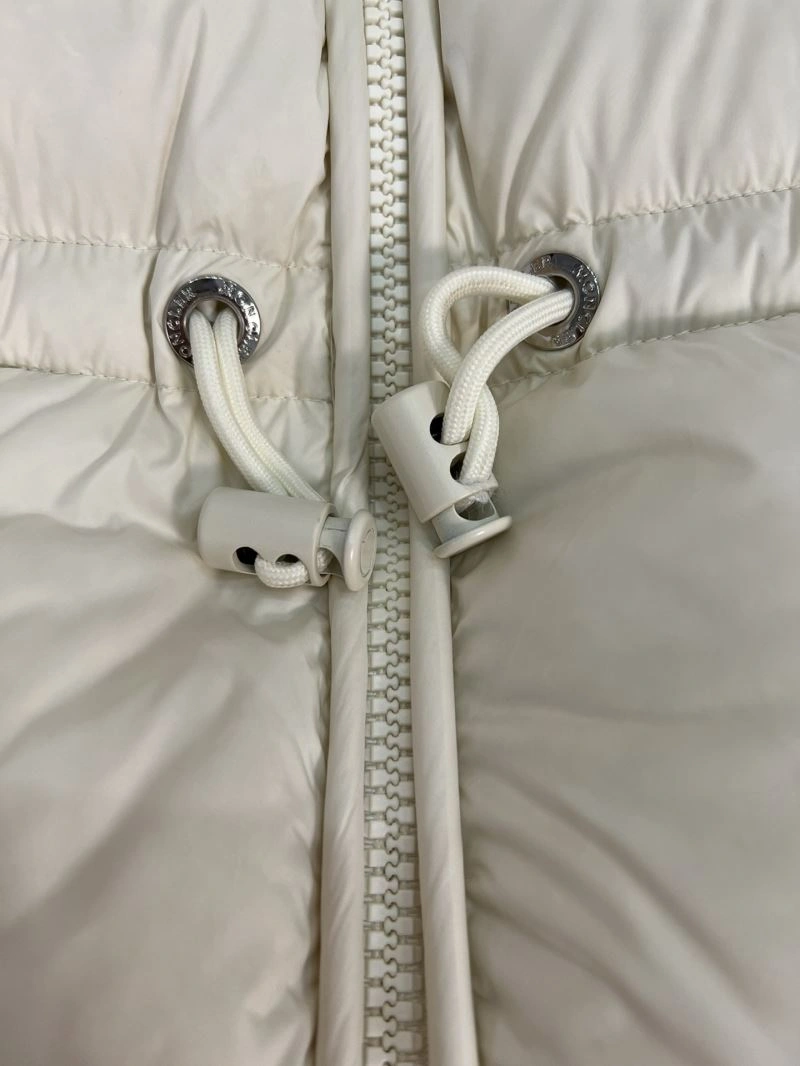 Moncler Down Jackets Functional 144906