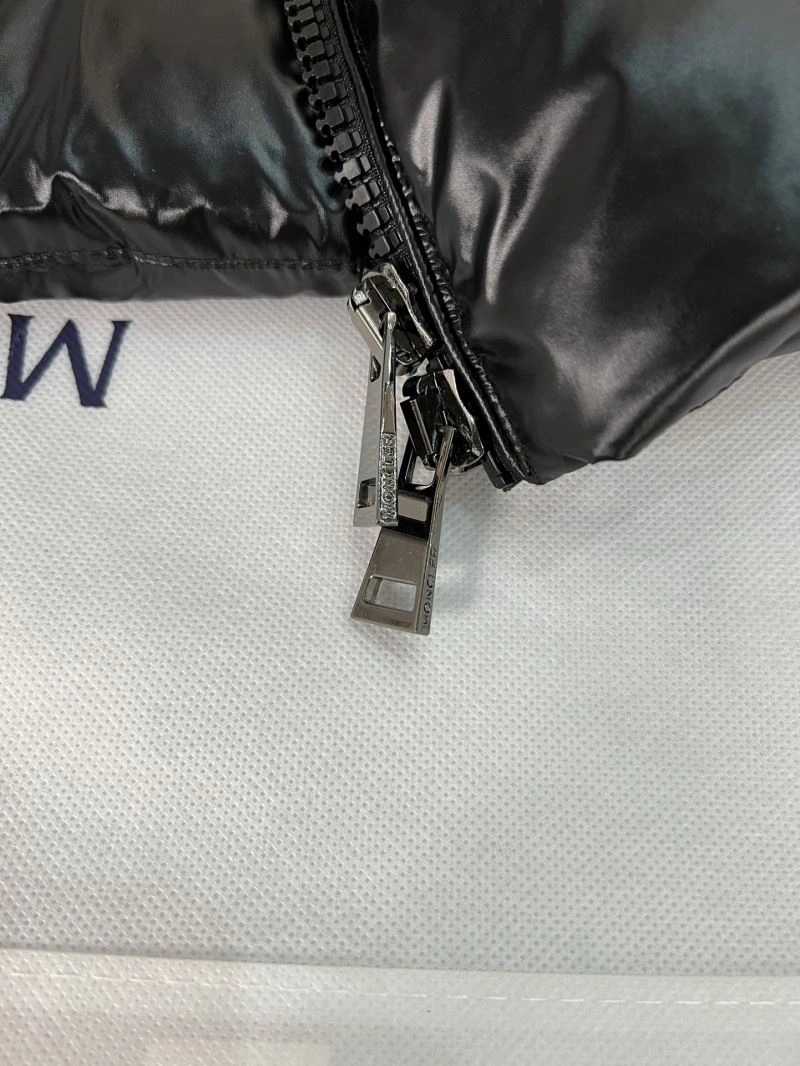 OdorResistant Moncler Down Jackets 144918