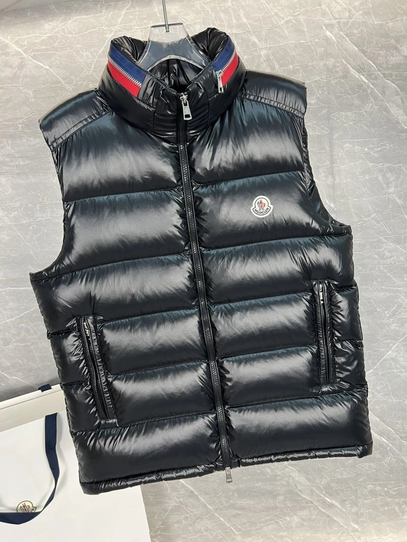 Moncler Down Jackets WellDesigned 144903