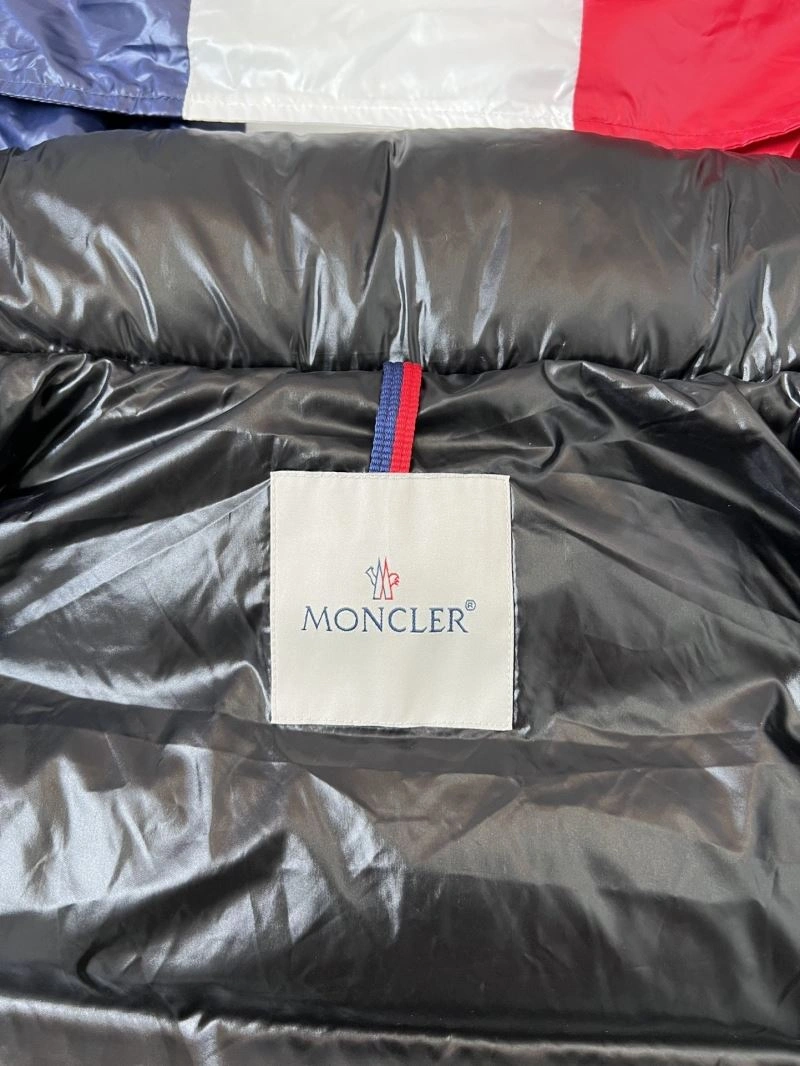 OdorResistant Moncler Down Jackets 144898