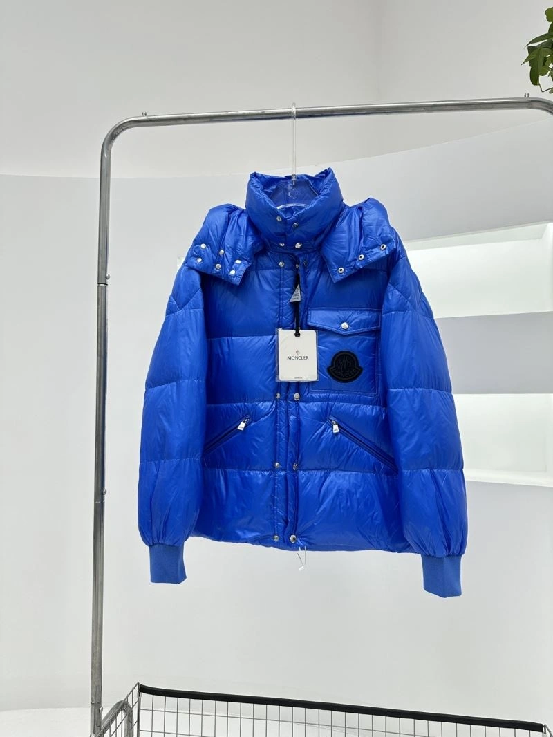 Moncler Down Jackets SmoothTexture 144910