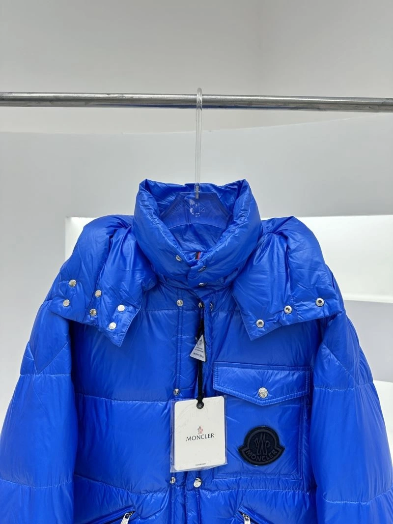 Moncler Down Jackets SmoothTexture 144910