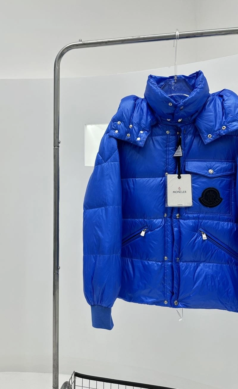 Moncler Down Jackets SmoothTexture 144910