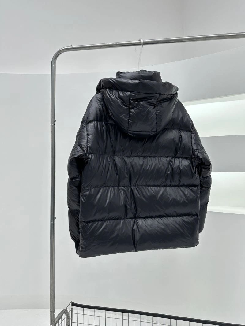 Moncler Down Jackets Functional 144894