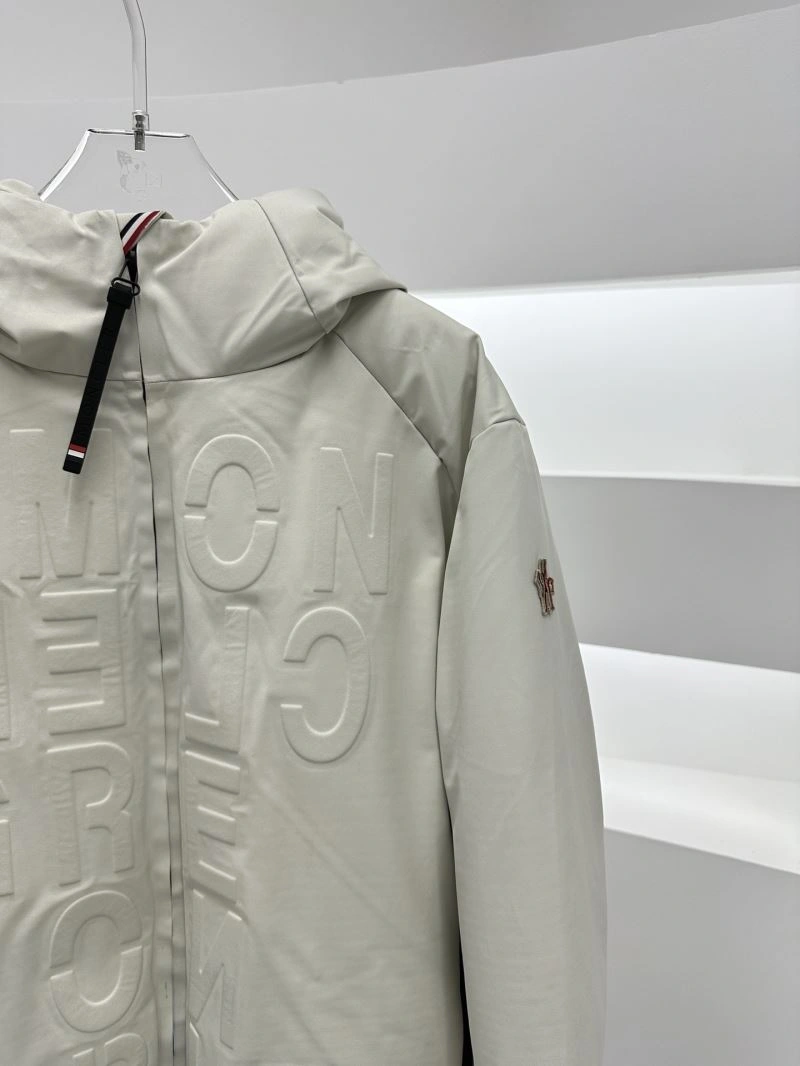Seasonal Moncler Down Jackets 144907