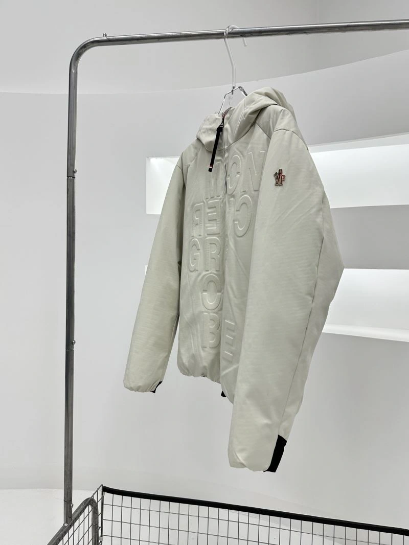 Seasonal Moncler Down Jackets 144907